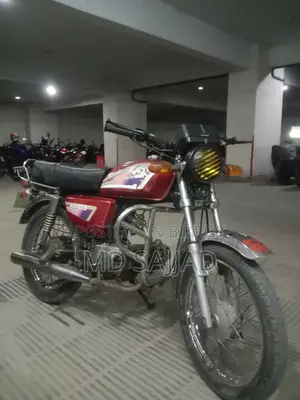 দায়াং অ্যাপোলো ২০০৬ রেড