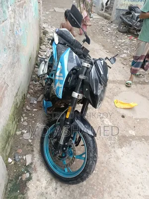 সিএফমোটো ১৫০এনকে ২০১৮ নীল