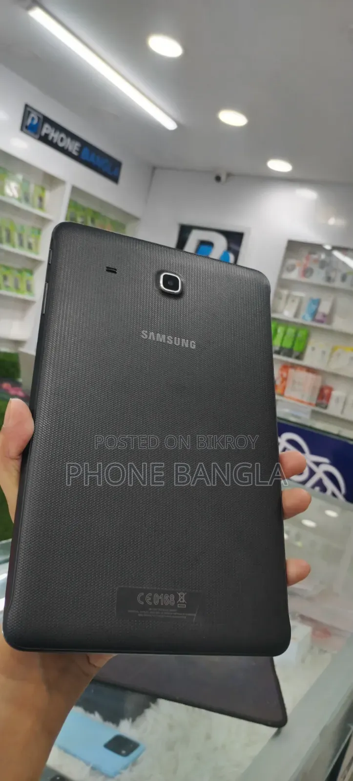 Samsung Galaxy Tab E SM-T561 8 GB Black