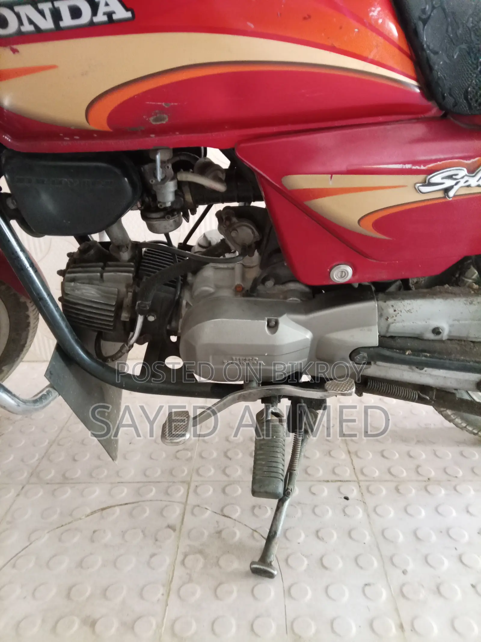 হিরো স্প্লেন্ডার প্লাস ২০১৩ লাল