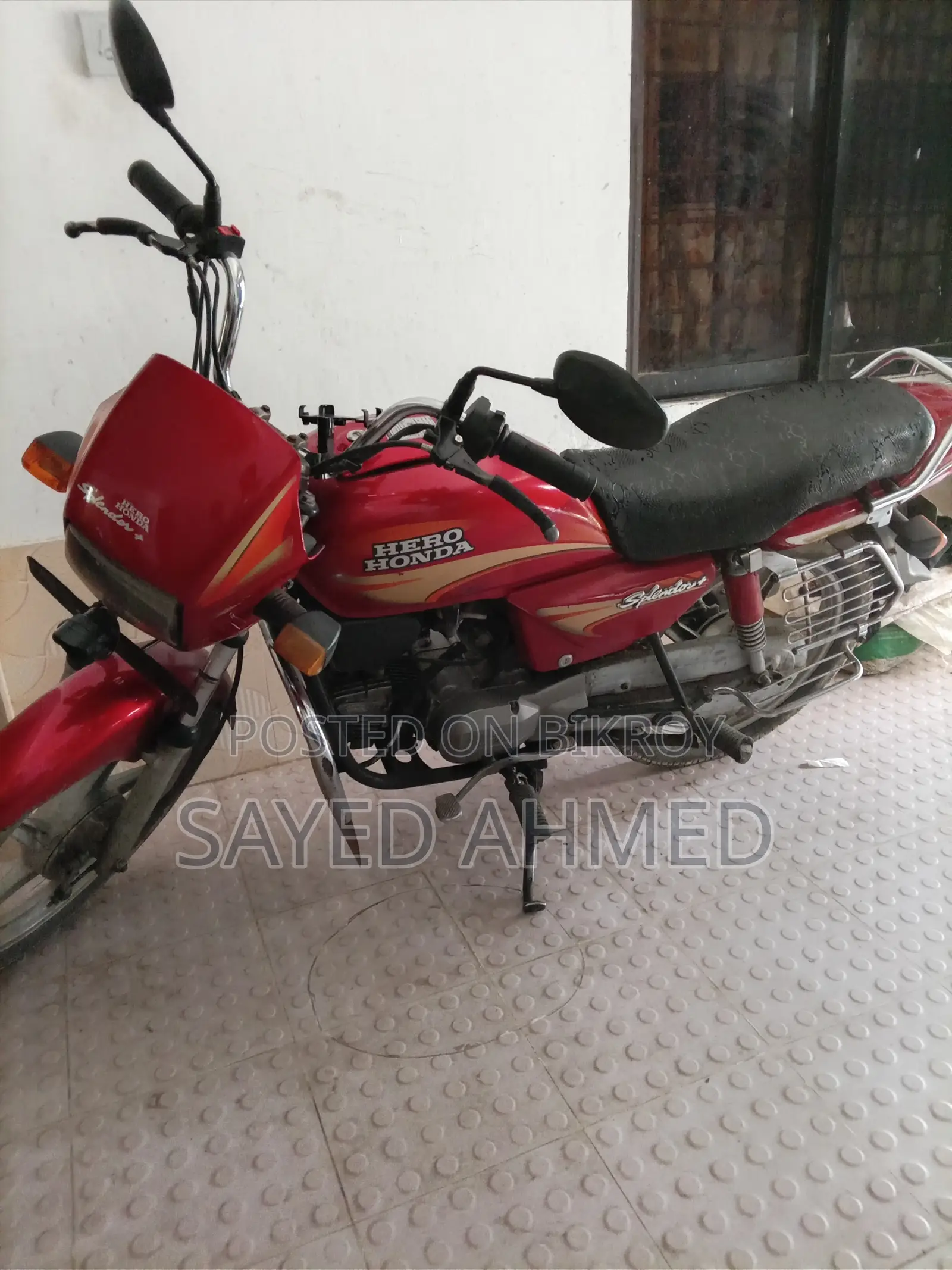 হিরো স্প্লেন্ডার প্লাস ২০১৩ লাল