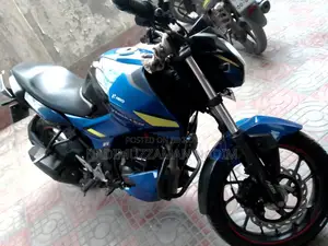 Hero Thriller 160R 2024 Blue