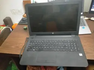 Laptop HP 15 8GB Intel Core I3 HDD+SSD 128GB