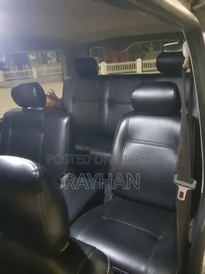 Toyota HiAce 2012 Silver