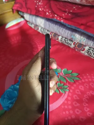 Vivo 64 GB Blue