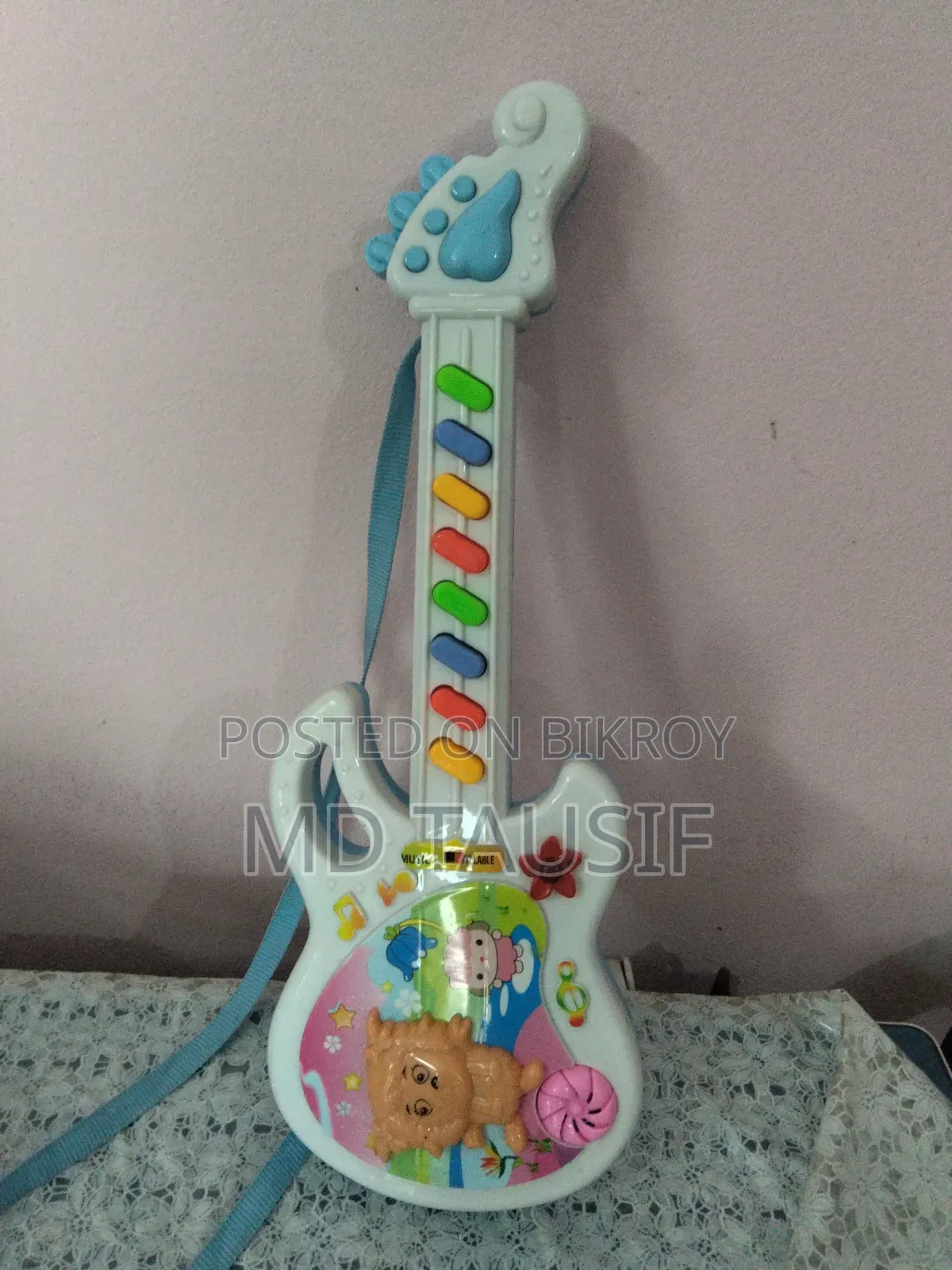 গিটার খেলনা