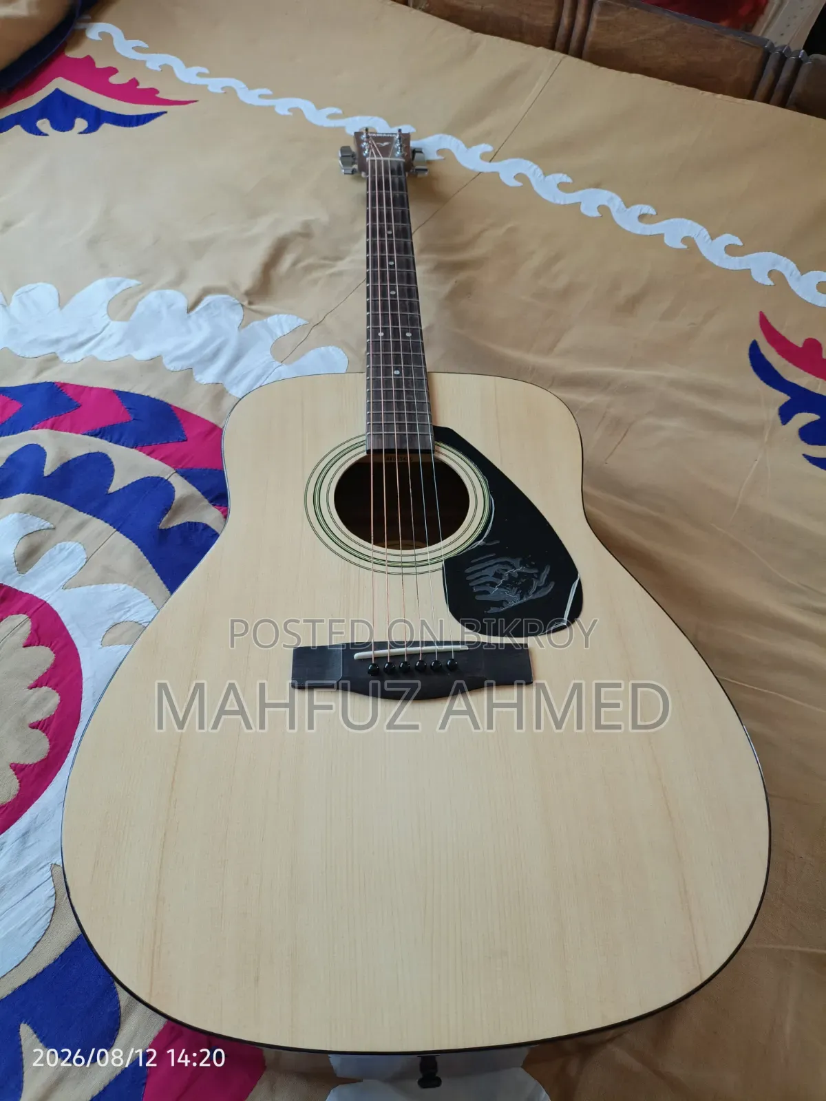 Yamaha F310 Guitar