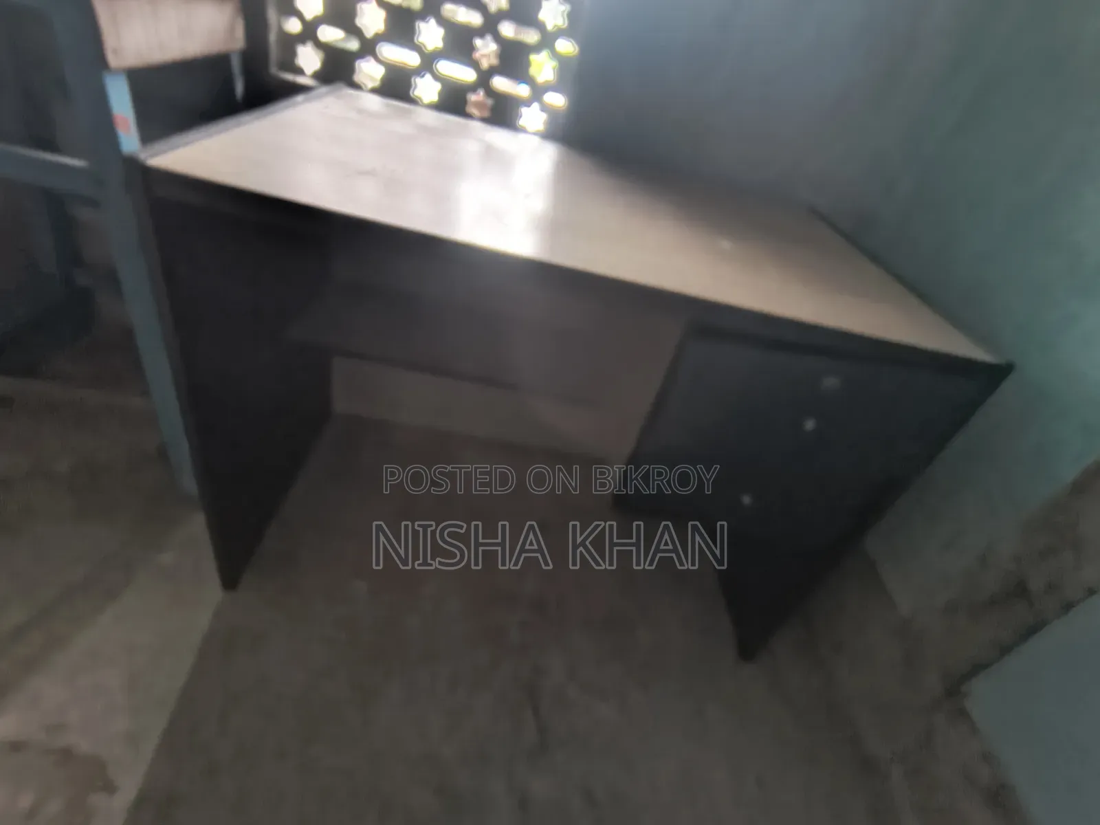 Otbi Table Four Feet