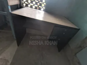 Otbi Table Four Feet