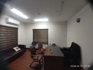 গুলশান ১ এ সেমি ফার্নিশড অফিস স্পেস ভাড়া