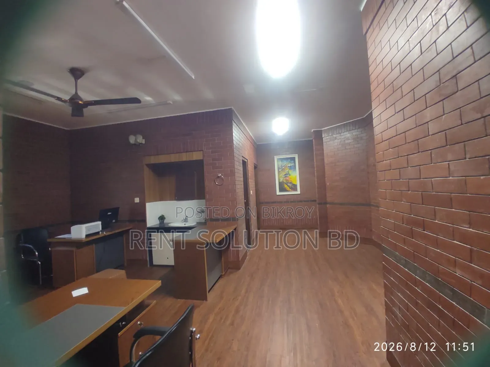 গুলশান ১ এ সেমি ফার্নিশড অফিস স্পেস ভাড়া
