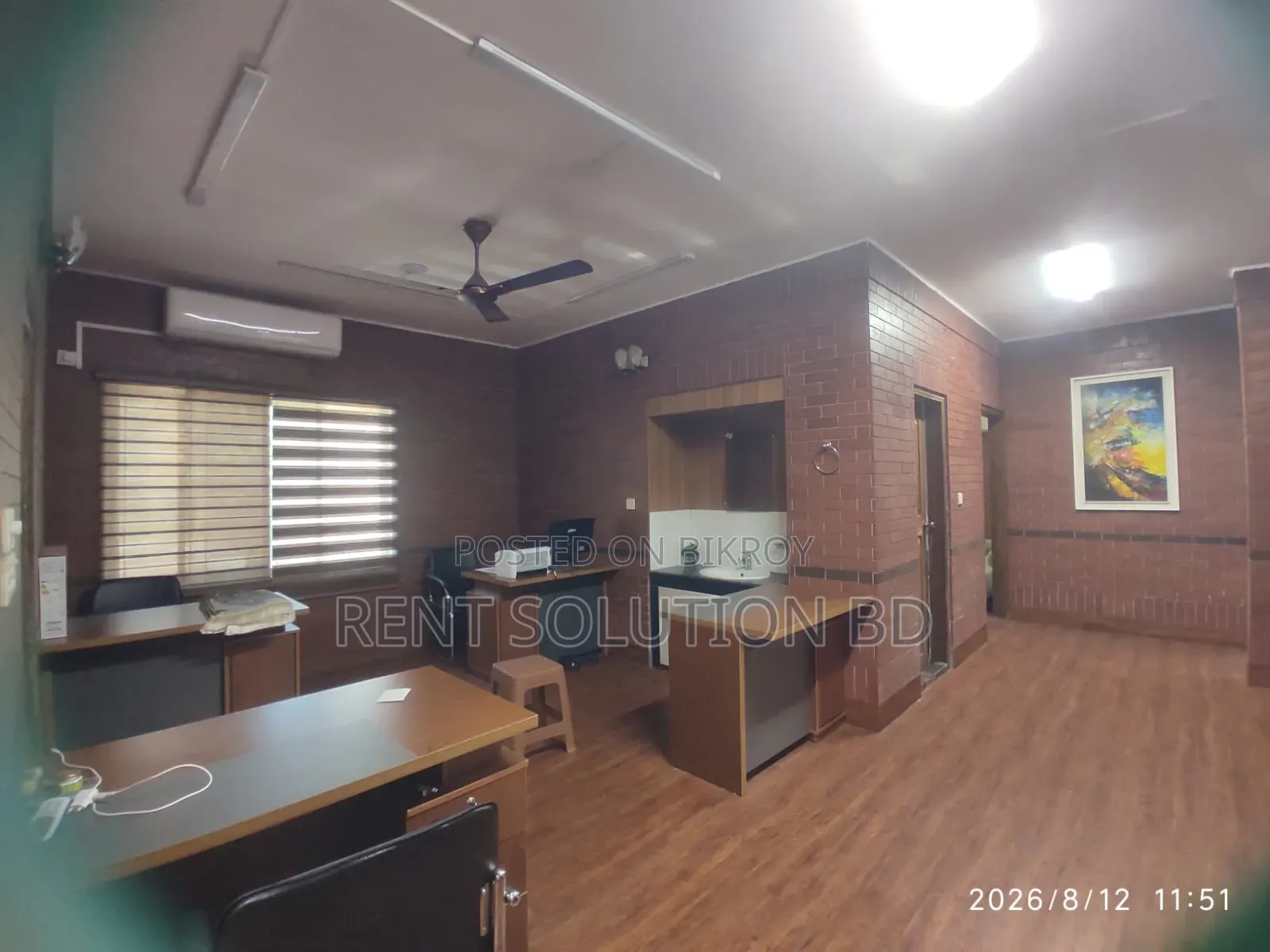 গুলশান ১ এ সেমি ফার্নিশড অফিস স্পেস ভাড়া