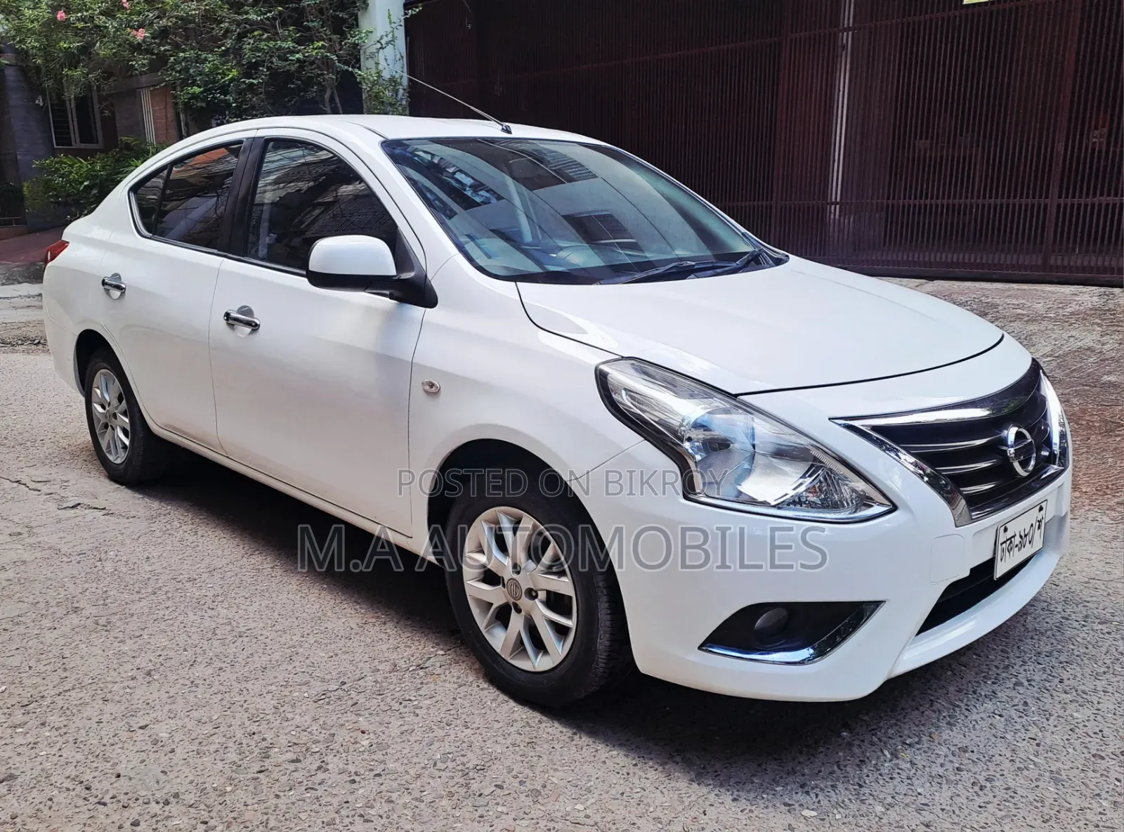 Nissan Almera 2015 White