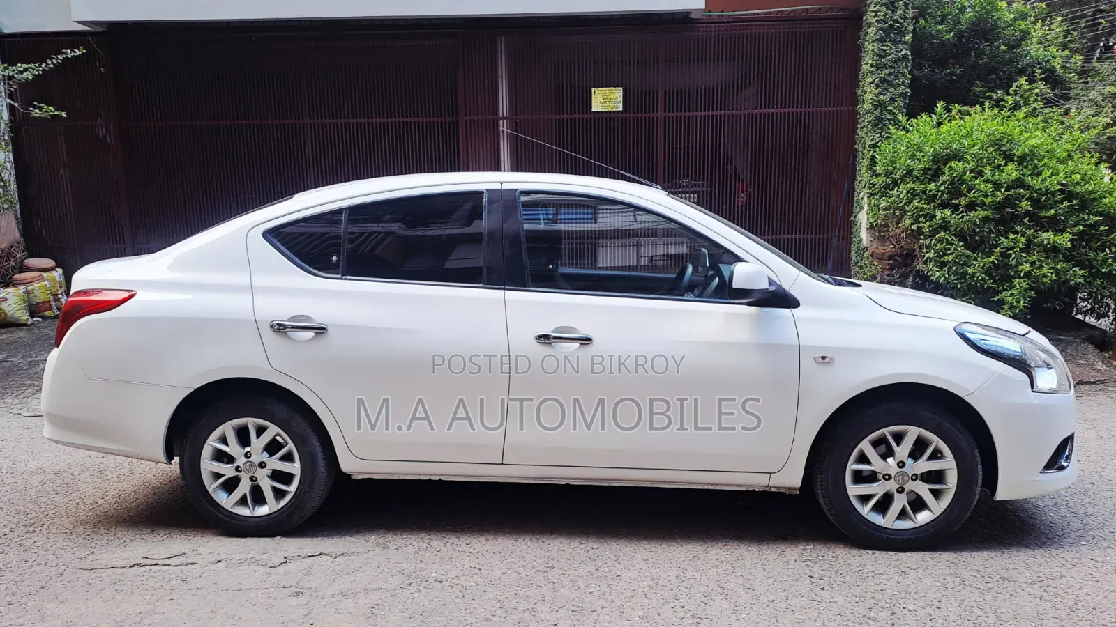 Nissan Almera 2015 White