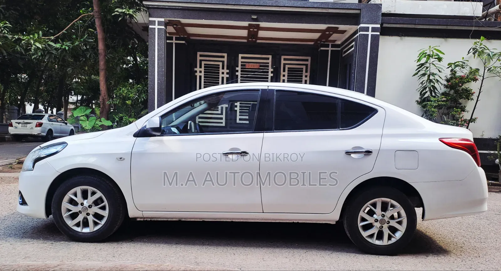 Nissan Almera 2015 White