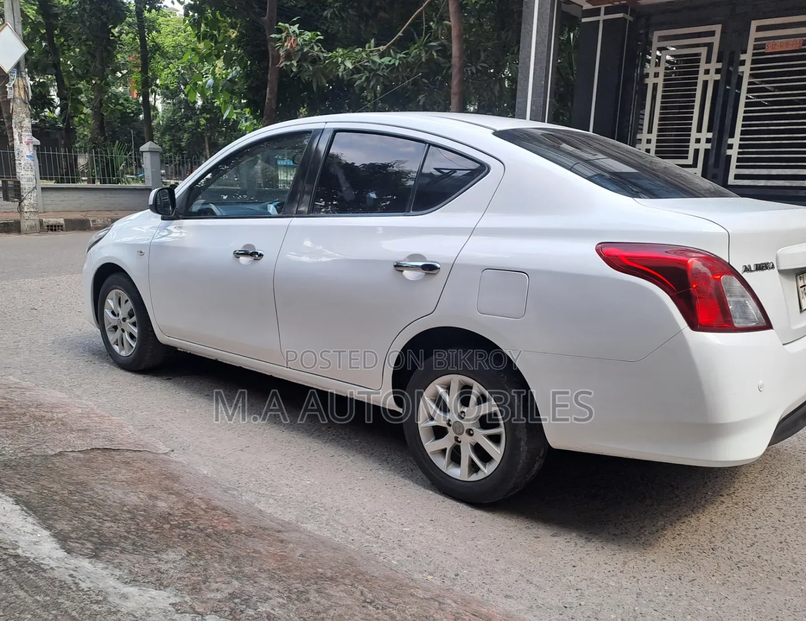 Nissan Almera 2015 White