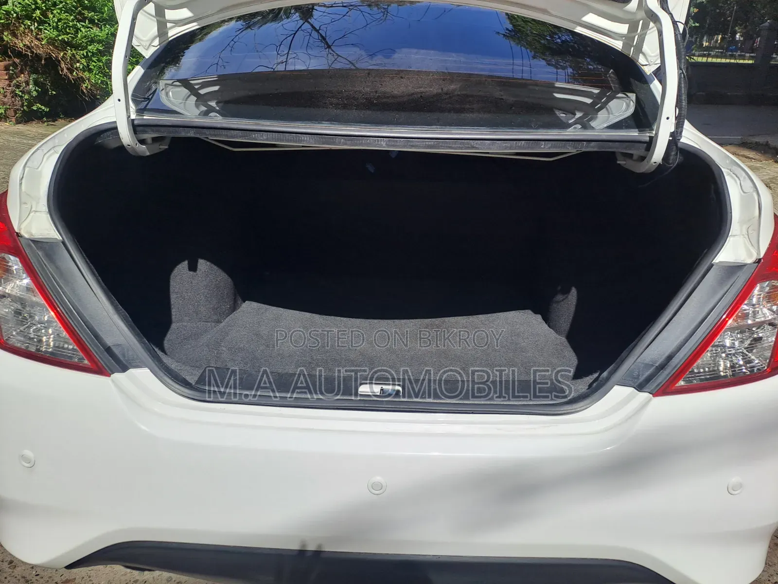 Nissan Almera 2015 White