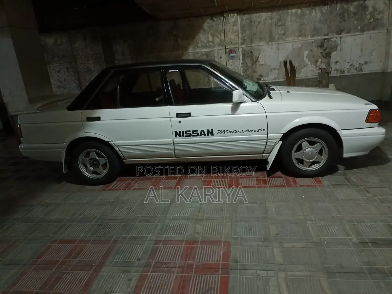 নিসান সানি ১৯৮৯ সাদা