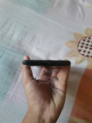 OnePlus 6T 128 GB Black