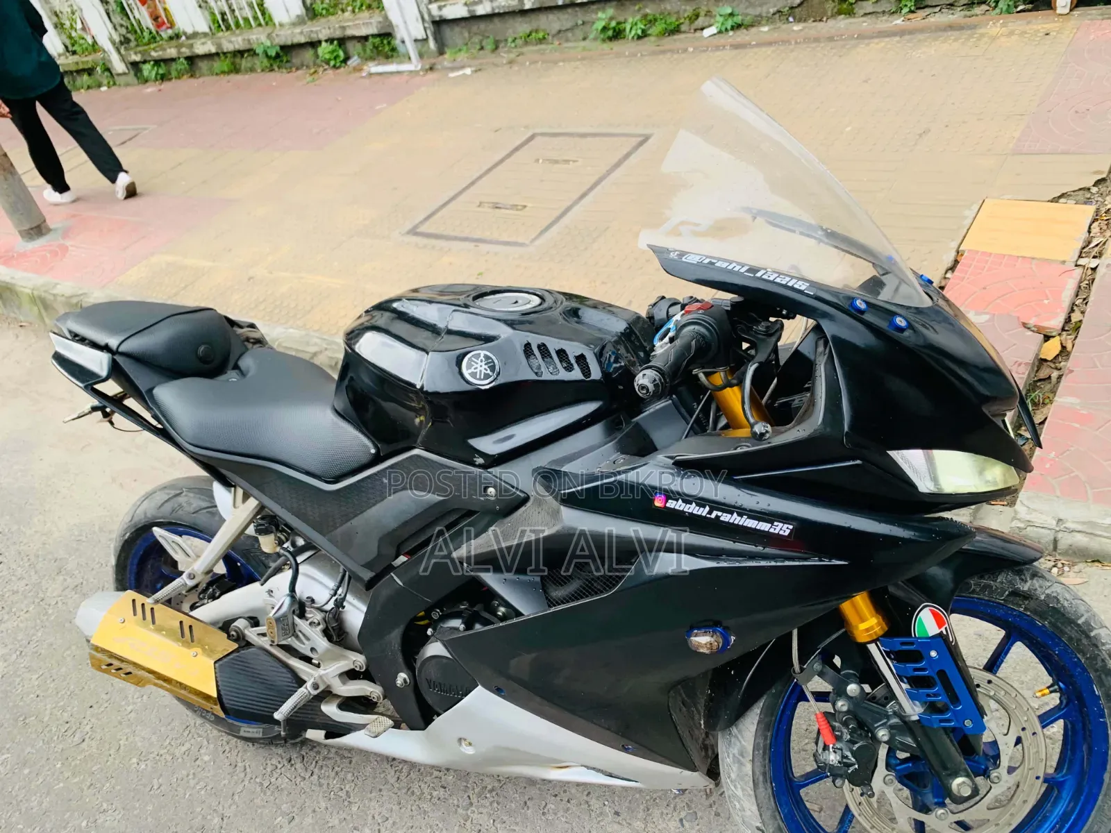Yamaha R15 V3 2020 Blue