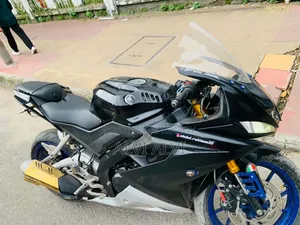 Yamaha R15 V3 2020 Blue