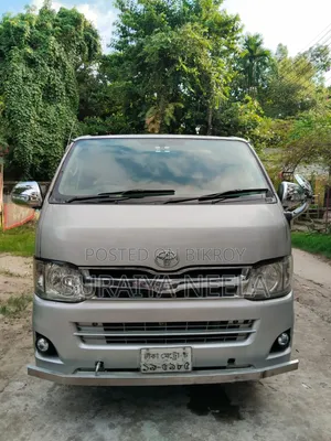 Toyota 4-Runner 2012 Silver