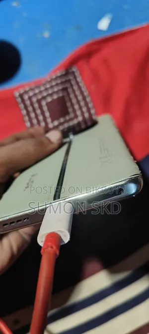 Realme 11 Pro+ 256 GB Purple