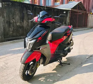 টিভিএস এনটর্ক ১২৫ ২০২২ লাল