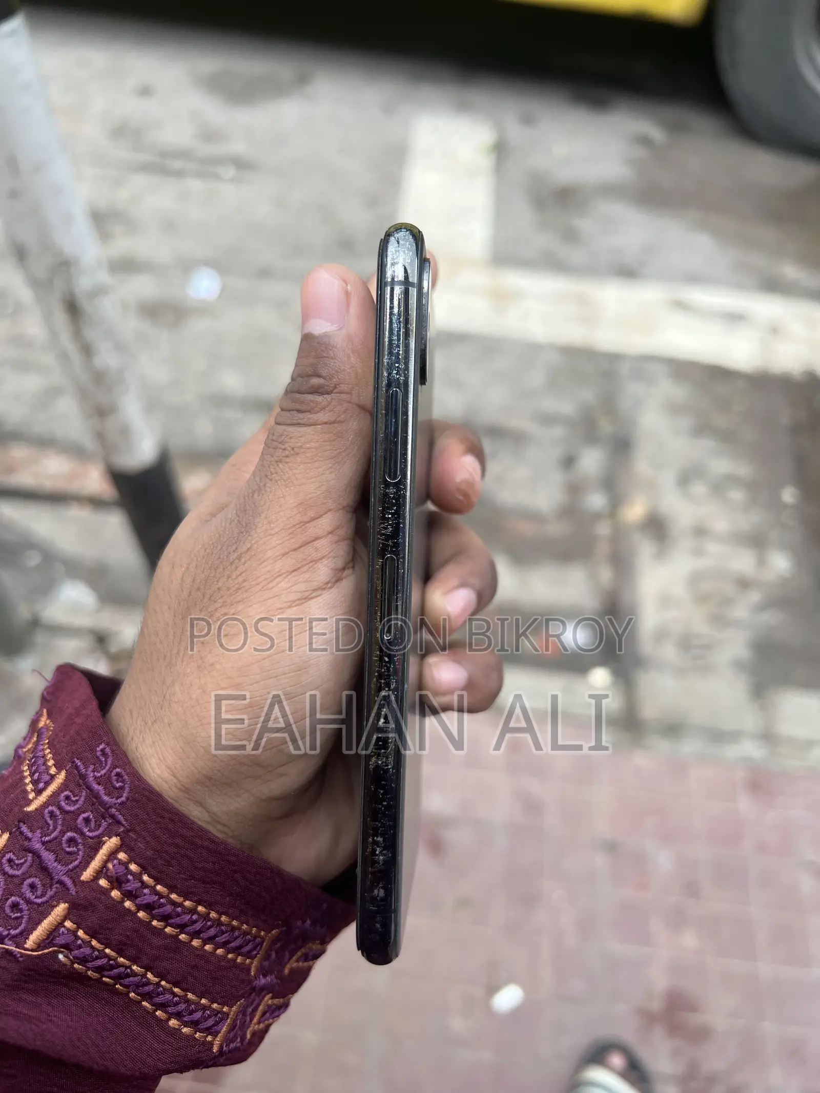 অ্যাপল আইফোন এক্স ২৫৬ জিবি ব্ল্যাক