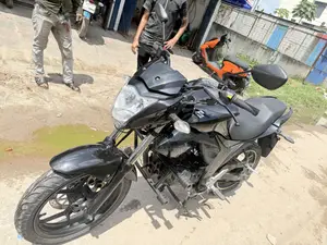 Suzuki Gixxer 2022 Black