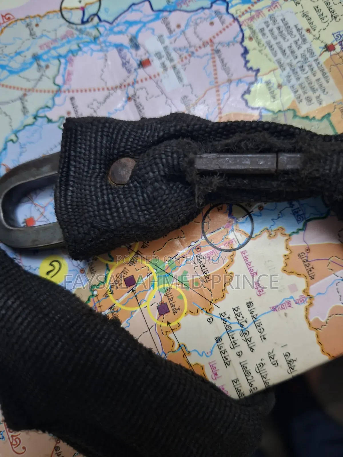 Bicycle lock and chain lock will be sold at a very low price.