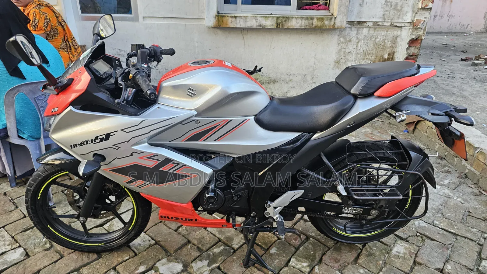 Suzuki Gixxer SF 2024 Orange