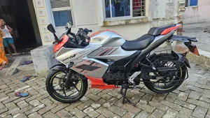 Suzuki Gixxer SF 2024 Orange