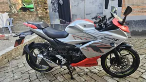 Suzuki Gixxer SF 2024 Orange