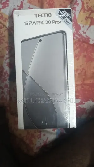 টেকনো স্পার্ক ২০ প্রো প্লাস ২৫৬ জিবি হোয়াইট