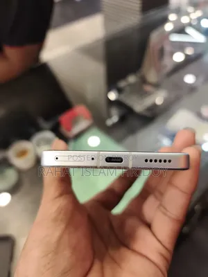 শাওমি রেডমি কে৮০ ২৫৬ জিবি হোয়াইট