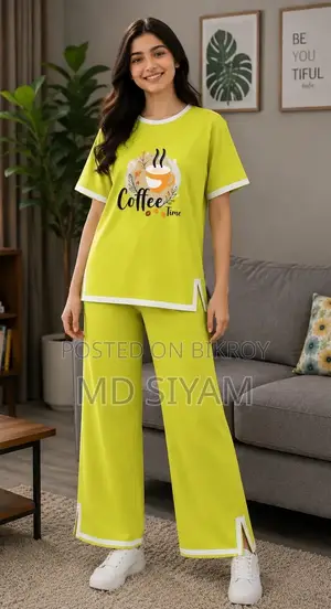 Ladies Half Sleeve T-Shirt Pant Set