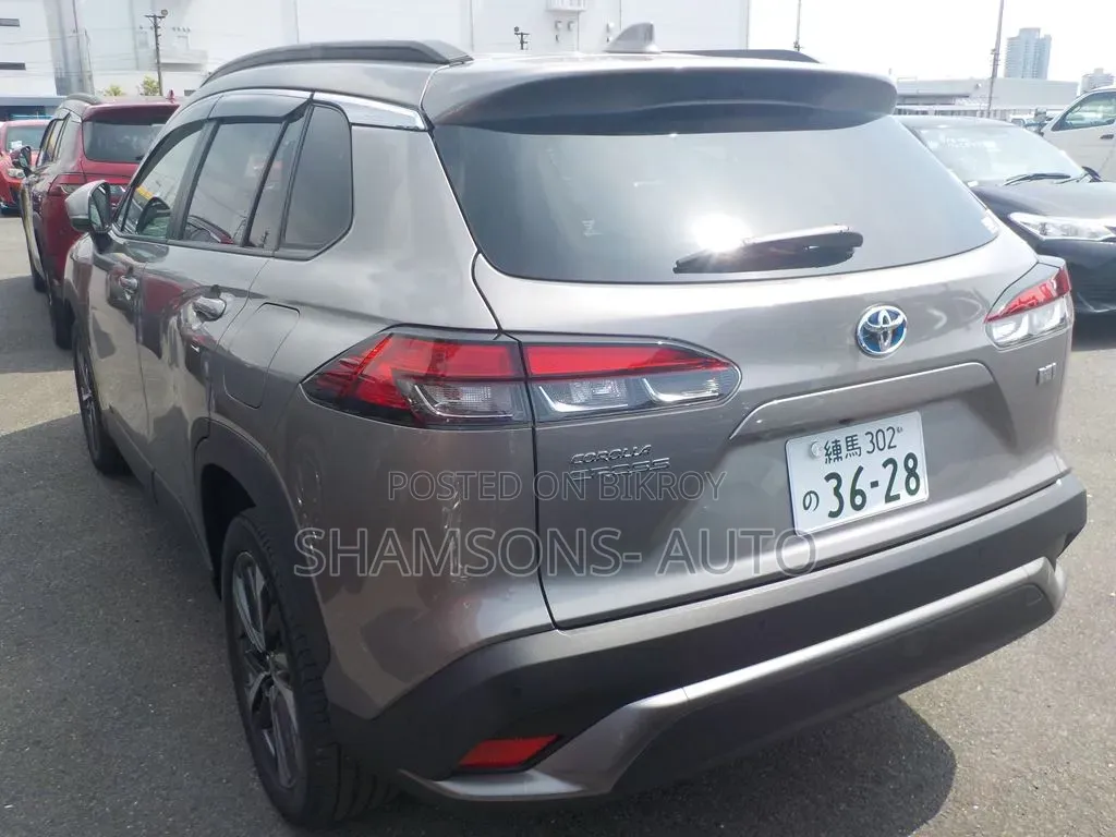 Toyota Corolla Cross 1.8 Hybrid FWD 2022 Brown
