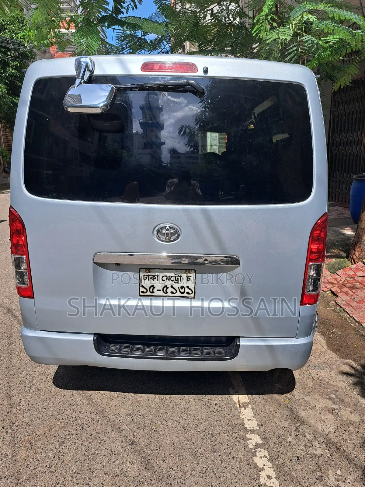 Toyota HiAce 2009 Silver