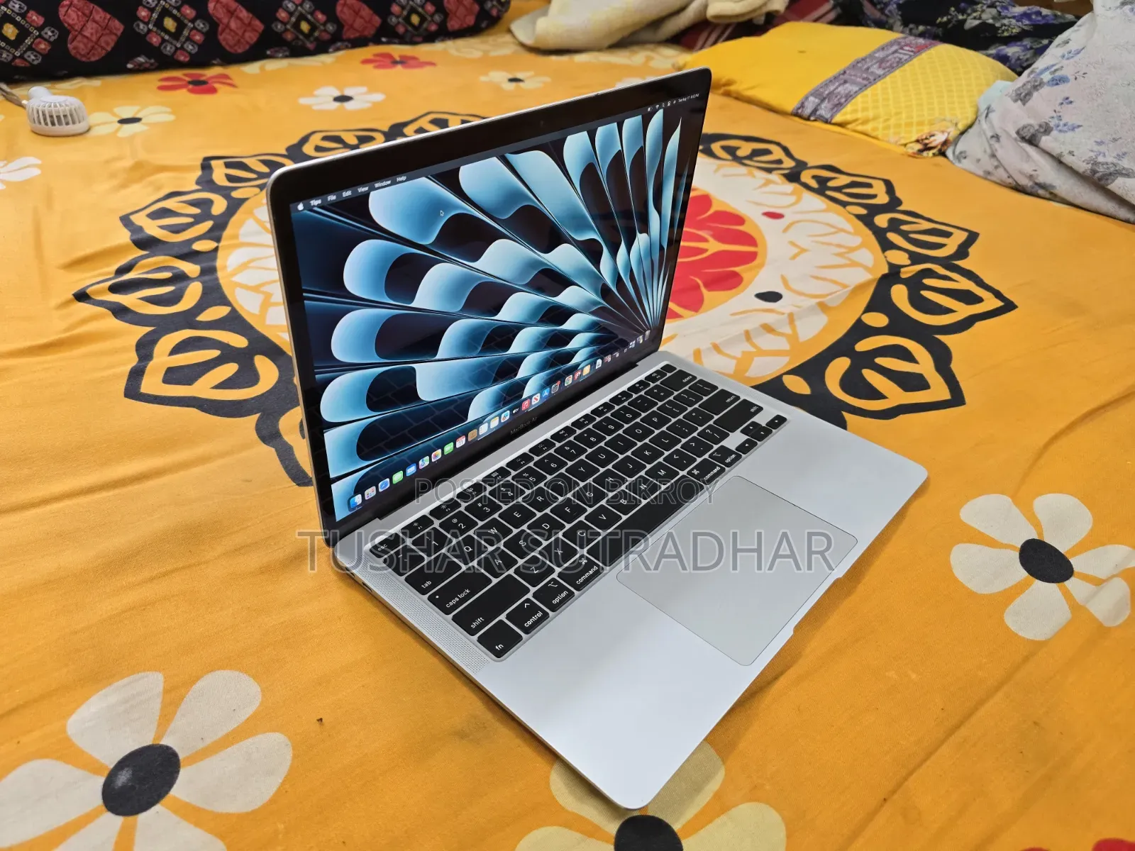 Laptop Apple MacBook Air 2020 8GB Intel Core I3 SSD 256GB
