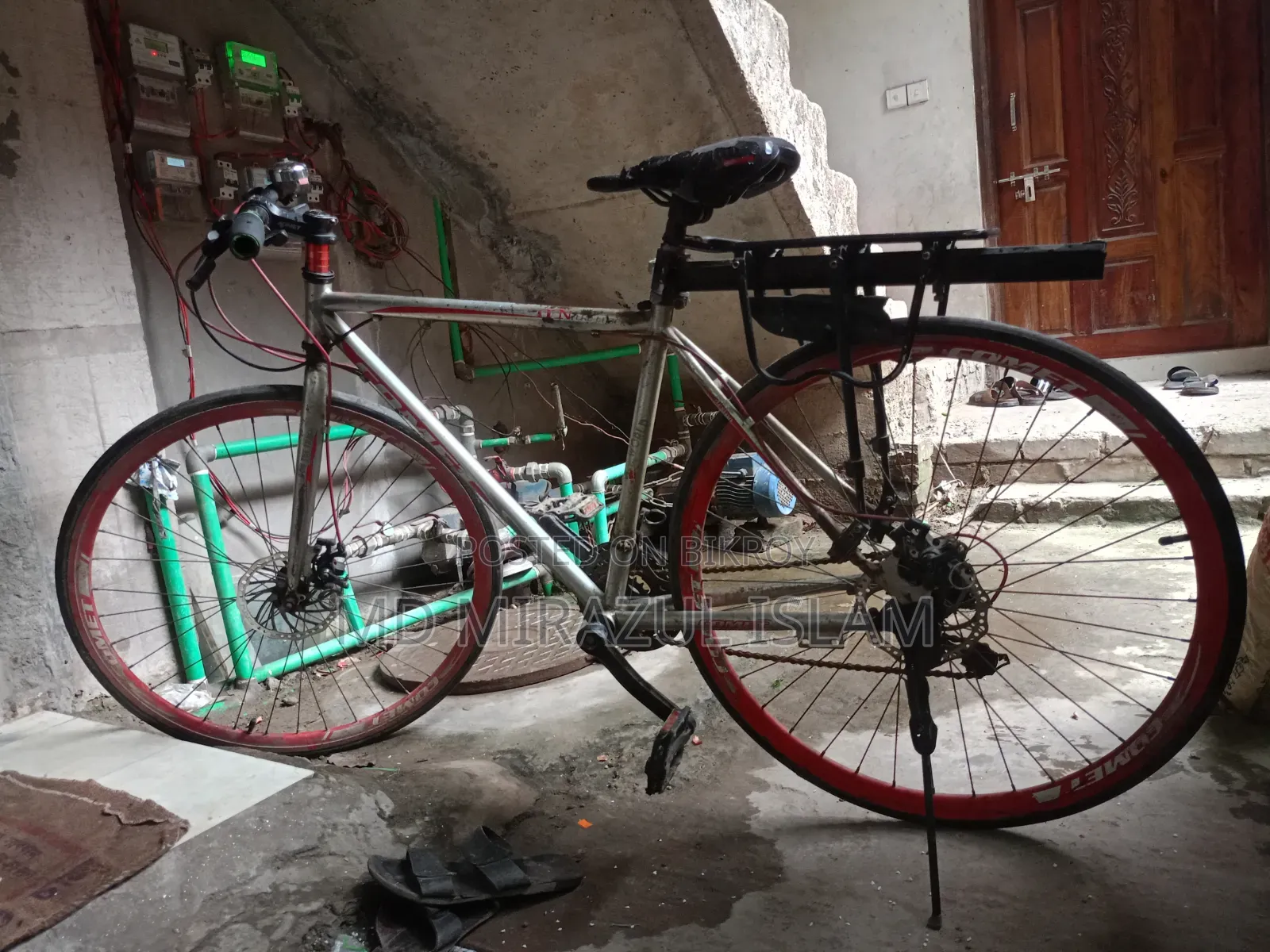 Urgent need of money to pay installment. Therefore selling the cycle