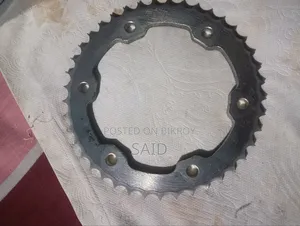 চেইন স্প্রোকেট সেট ইয়ামাহা এফজেডএস ভি২