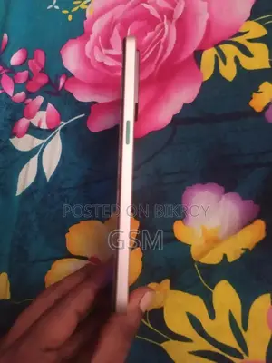 অপ্পো এফ২১ প্রো ১২৮ জিবি কমলা