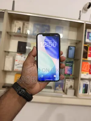 অ্যাপল আইফোন ১১ প্রো ২৫৬ জিবি হোয়াইট
