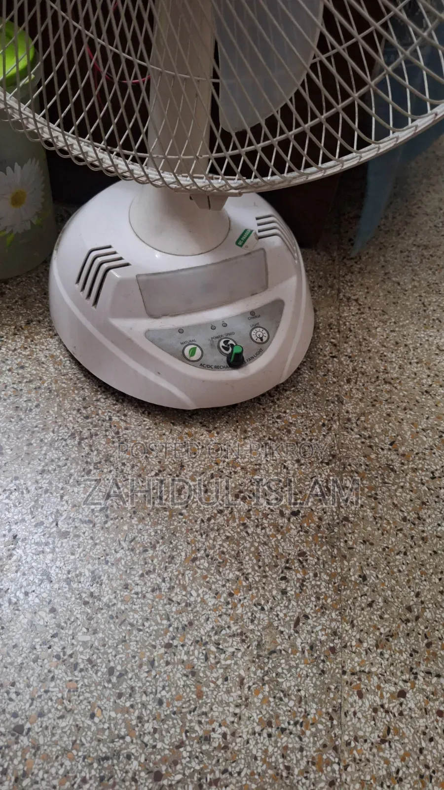 Fan Current