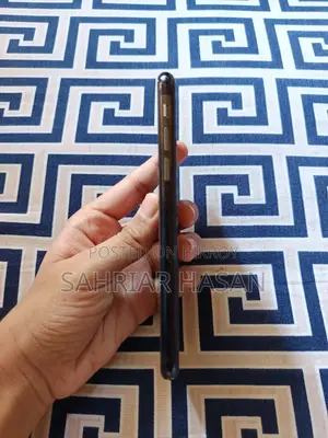 Apple iPhone XS 64 GB Black
