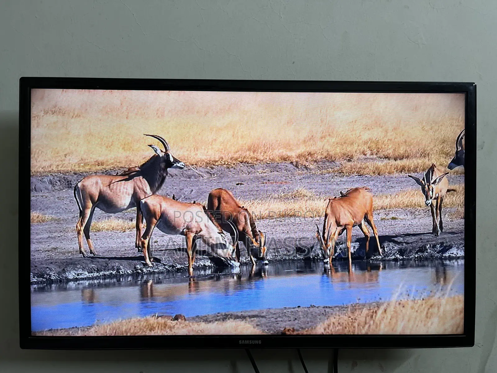 URGENT SELL!!! 32inch Samsung TV With Android TV Box
