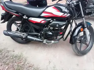 হিরো এইচএফ ডিলাক্স ২০২৩ ব্ল্যাক