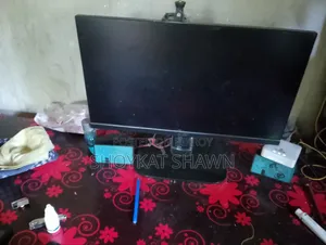 Desktop Computer 24GB Intel Core i5 SSD 256GB