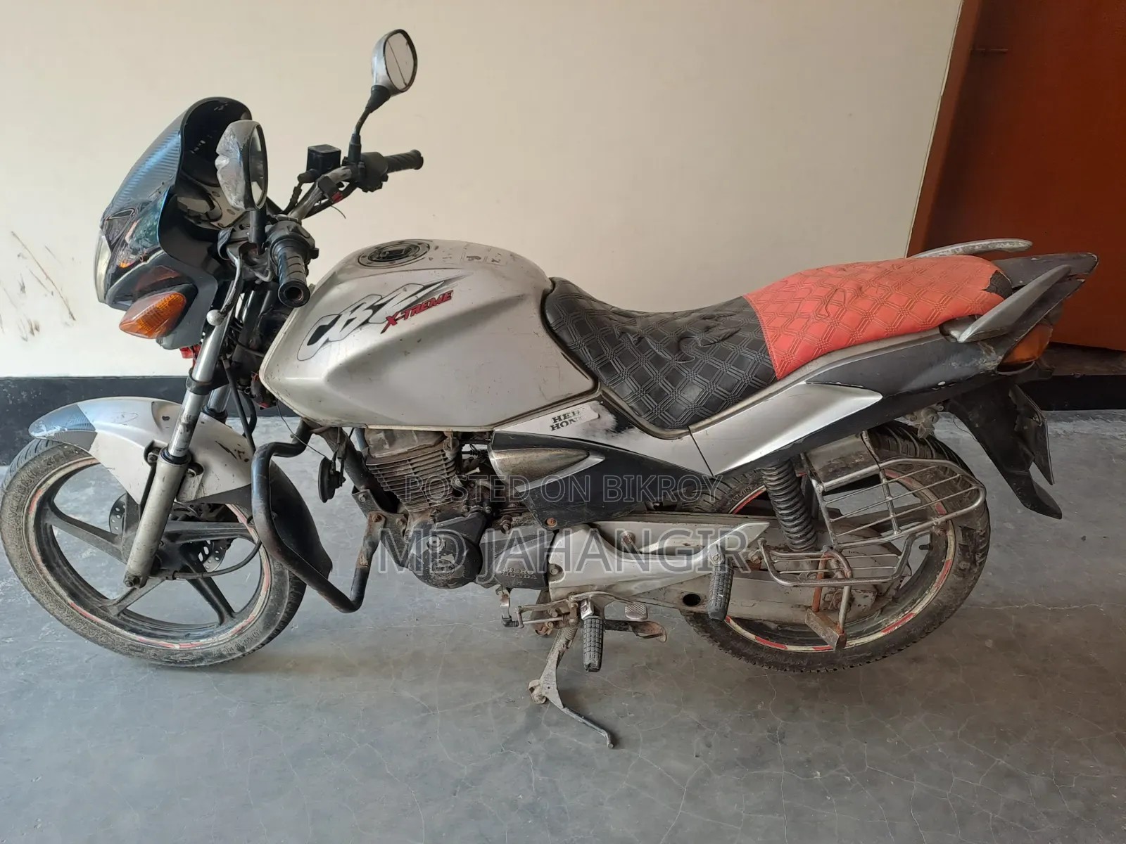 Honda 2012 Silver